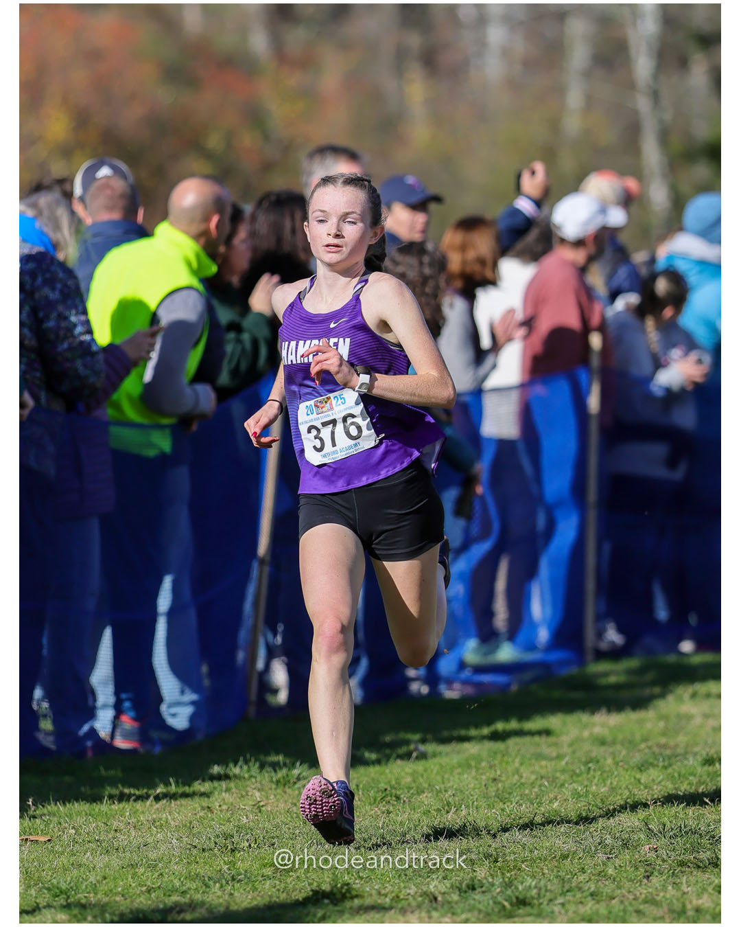 Erin Curtis, Hampden Academy, P171, 22:23.45 - New England Cross Country State Championship - Thetford Vt - November 8, 2025 File: ./dir-1-Girls-Championship/251108-2025-New England-Cross-Country-Championships-Thetford-VT-344-296A5984.jpg Erin Curtis, Hampden Academy, P171, 22:23.45 - New England Cross Country State Championship - Thetford Vt - November 8, 2025 – 2025 New Eng…